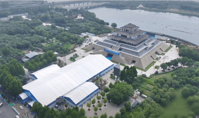 鶴壁中原文博會引入創(chuàng)新篷房解決方案，打造高質(zhì)量臨時展館